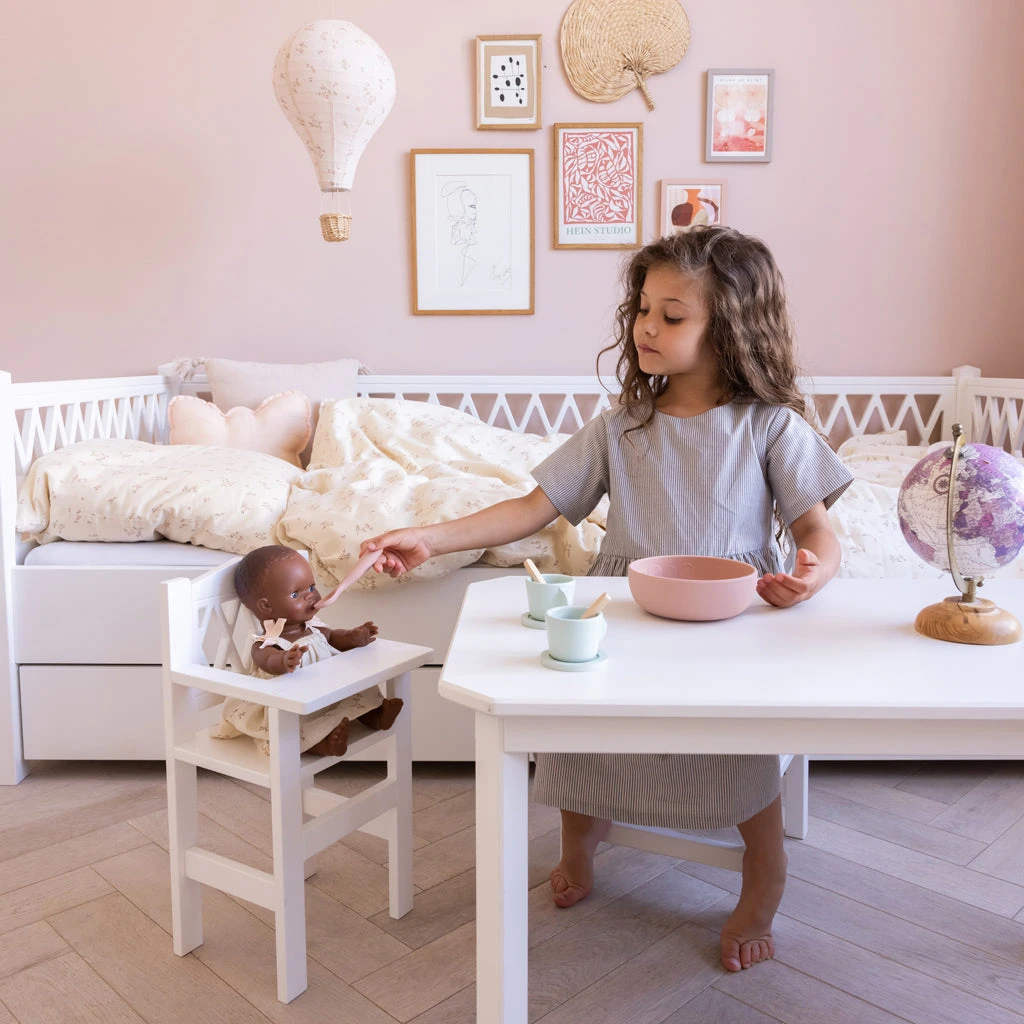 Harlequin Doll's High Chair - FSC White 2 Harlequin Doll's High Chair - FSC White - Image 2